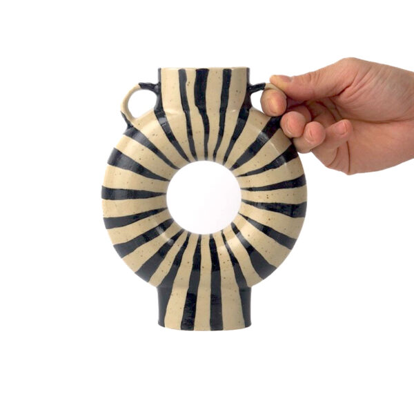 DSC01776大 Donut Vase, Zebra Print