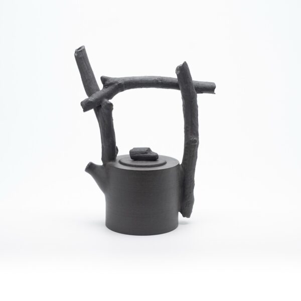 Teapot with branch No.3