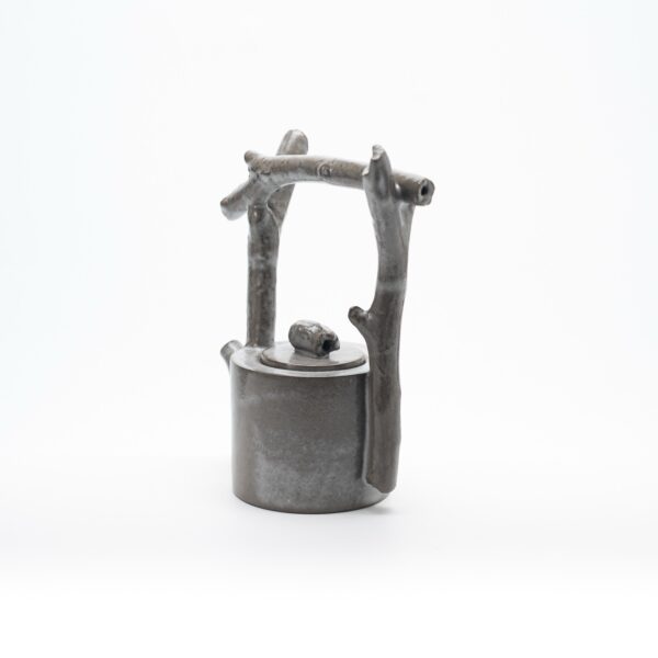Teapot with branch No.2