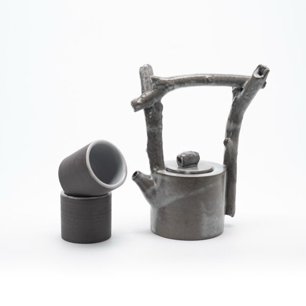 Teapot with branch No.2