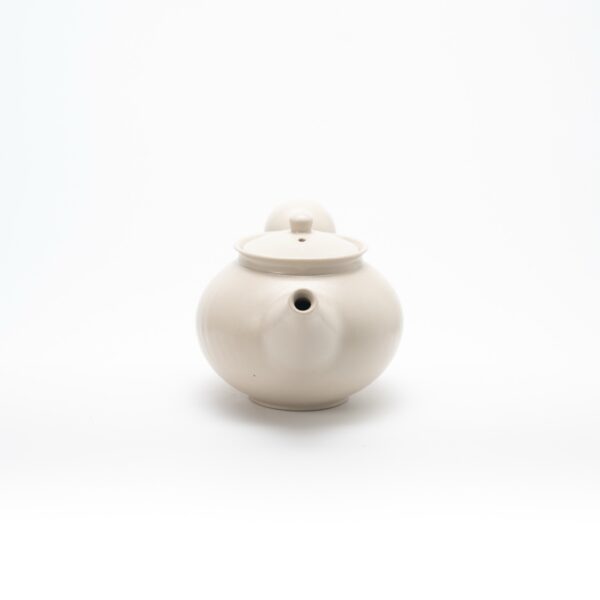 Teapot with spheres No.4