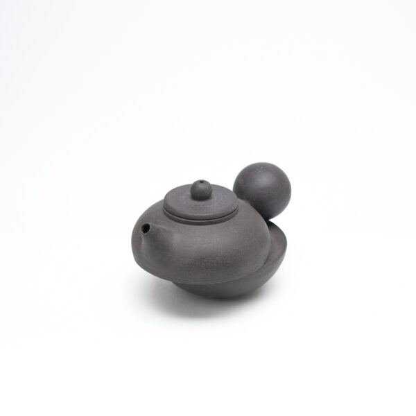 Teapot with single sphere