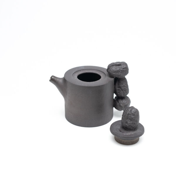 Teapot with nuts