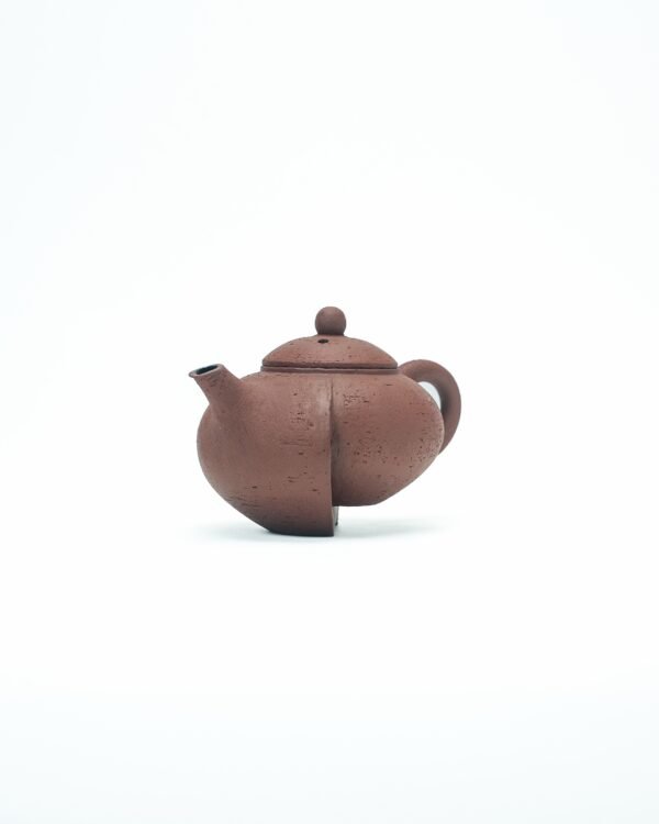 dsc06125 Half-cut Teapot No.1