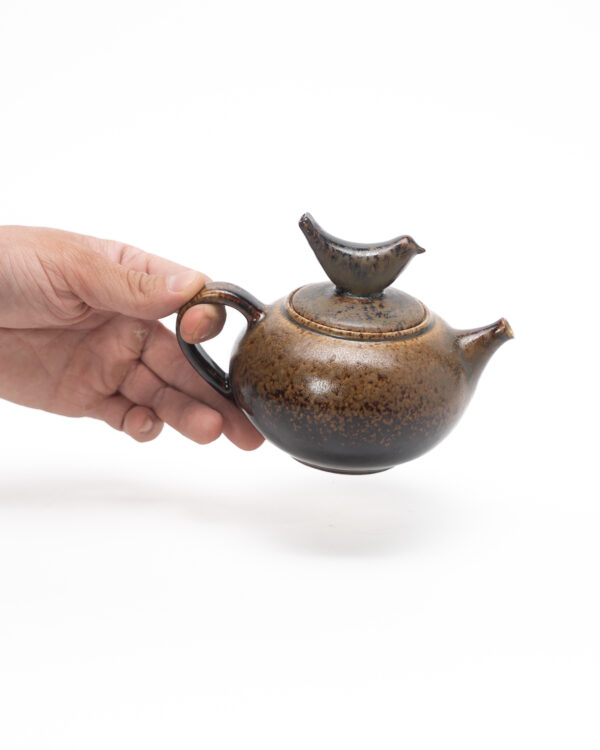 Teapot with whistle No.1