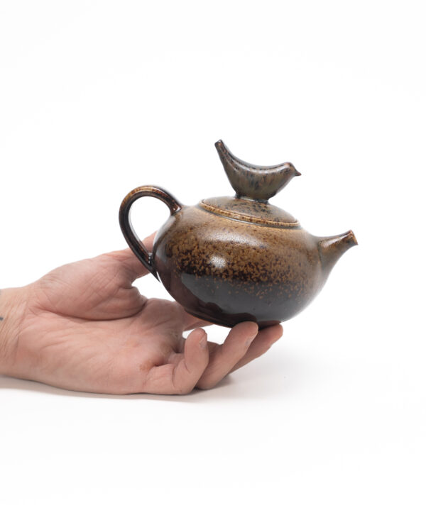 Teapot with whistle No.1
