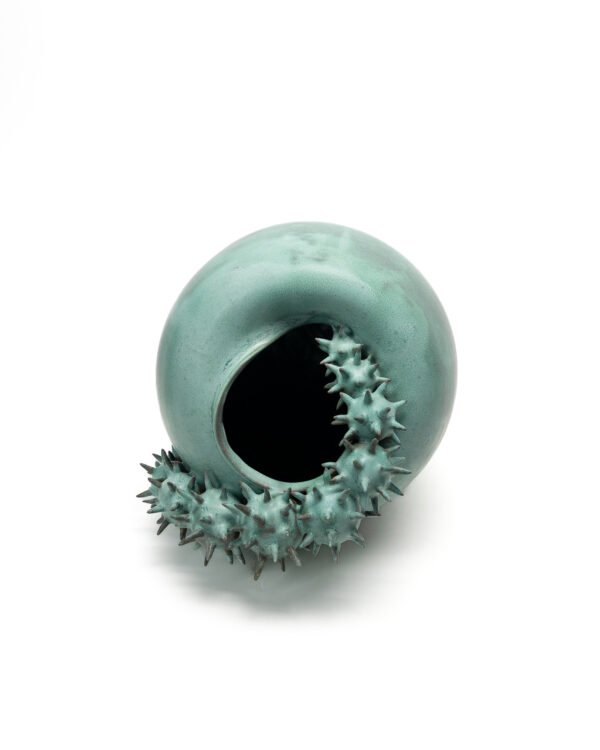 DSC06411-2 Vase with spiked spheres No.3